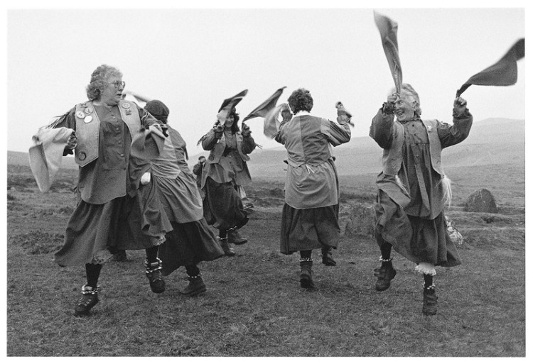 Cogs & Wheels dancing at dawn, Mayday, Nine Maidens, Belstone 1999.jpg