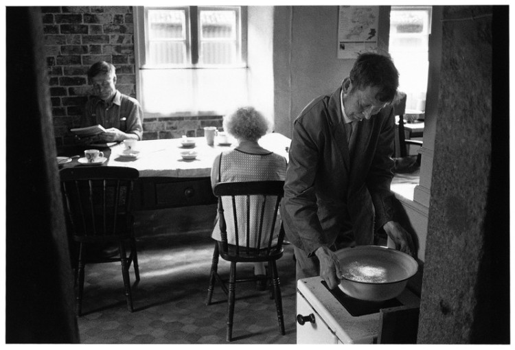 Edward scalding cream on a Baby Belling 1998.jpg