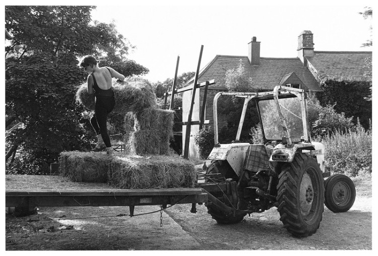 Lindsay Mudge unloading hay, Huccaby Farm 1999.jpg